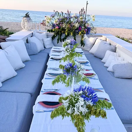 Elegante Am Strand, Jacuzzi Und Garten Будинок відпочинку *