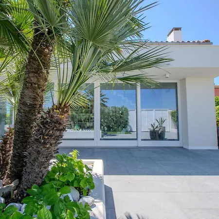 Elegante Am Strand, Jacuzzi Und Garten *